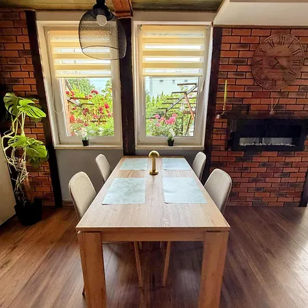 Z Ogrodem Przyjazny Zwierzetom Appartement
